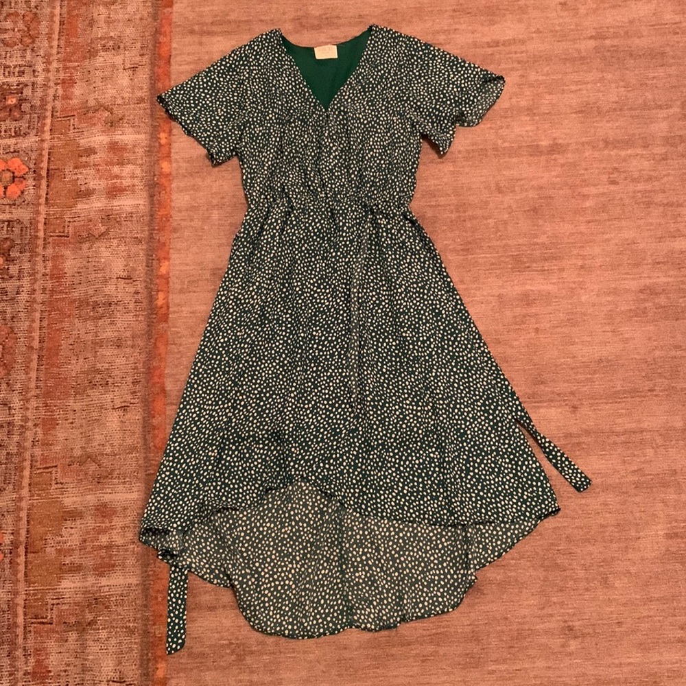 Cute green summer sundress!💚
